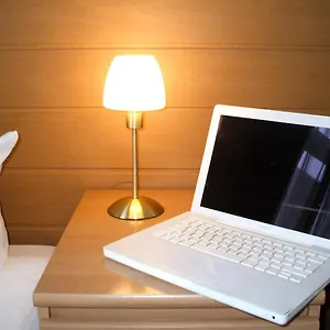 ** Hotel Messe Deutschland