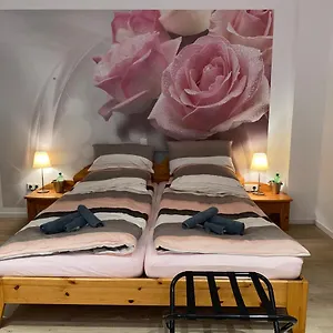  Gasthof Home-rose-garden-gästehaus Kontaktloser Zugang Deutschland