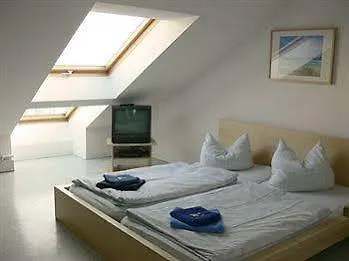 Gasthof A bed Privatzimmer Dresden - Nichtraucherpension
